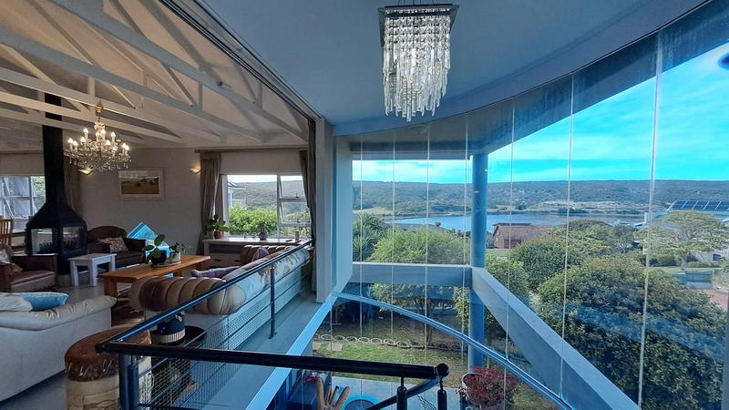 5 Bedroom Property for Sale in Stilbaai Wes Western Cape
